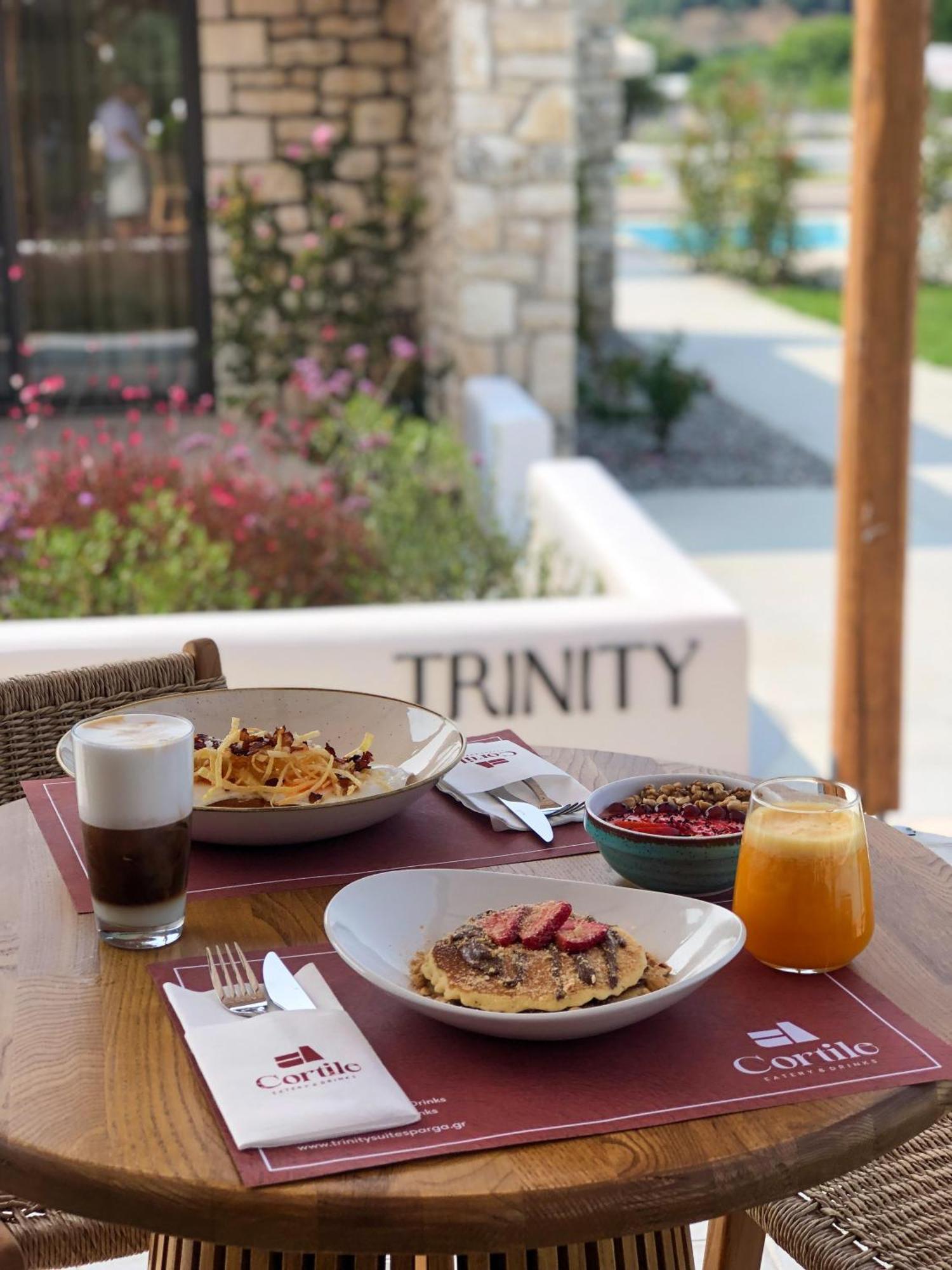 Trinity Design Suites Valanidorachi 外观 照片