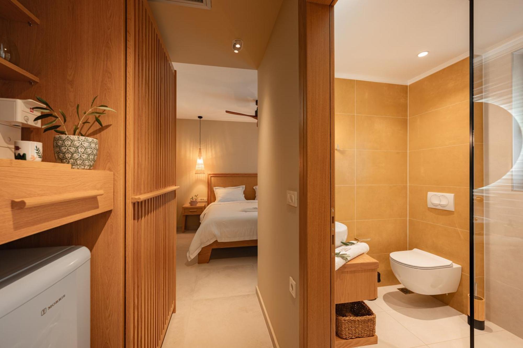 Trinity Design Suites Valanidorachi 外观 照片