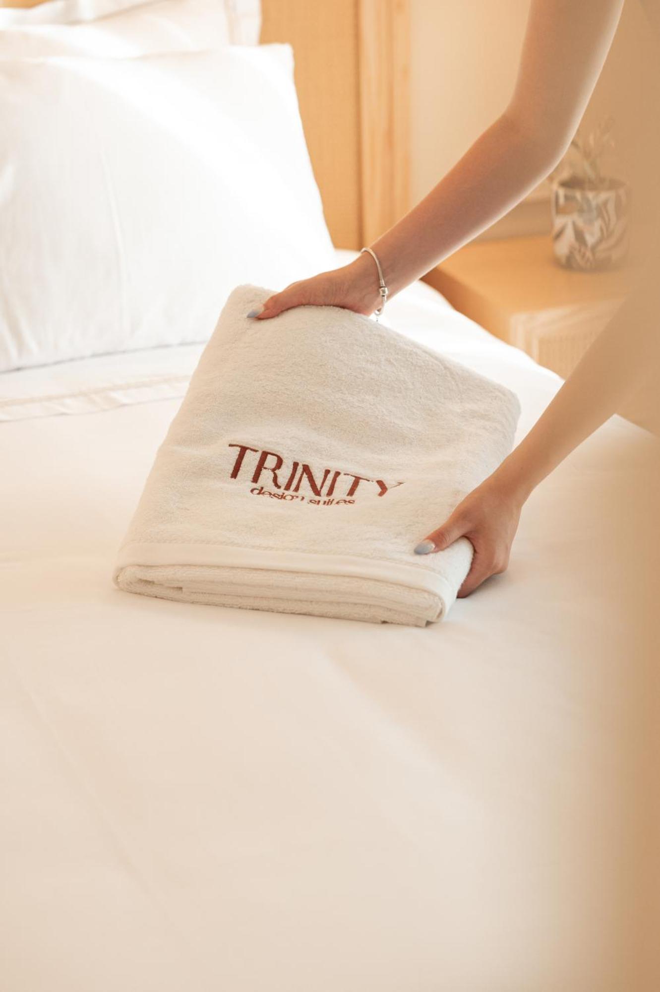 Trinity Design Suites Valanidorachi 外观 照片