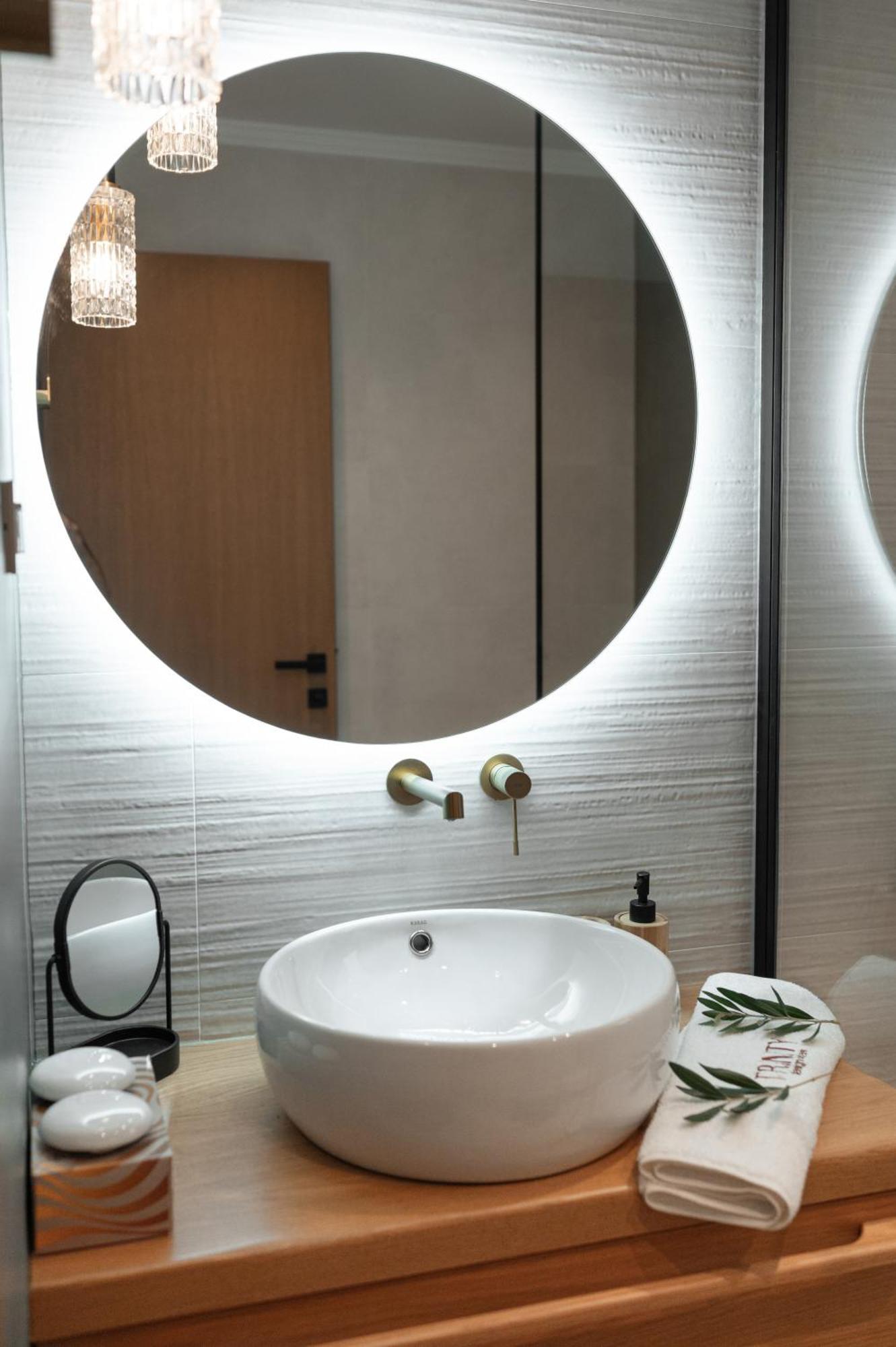 Trinity Design Suites Valanidorachi 外观 照片