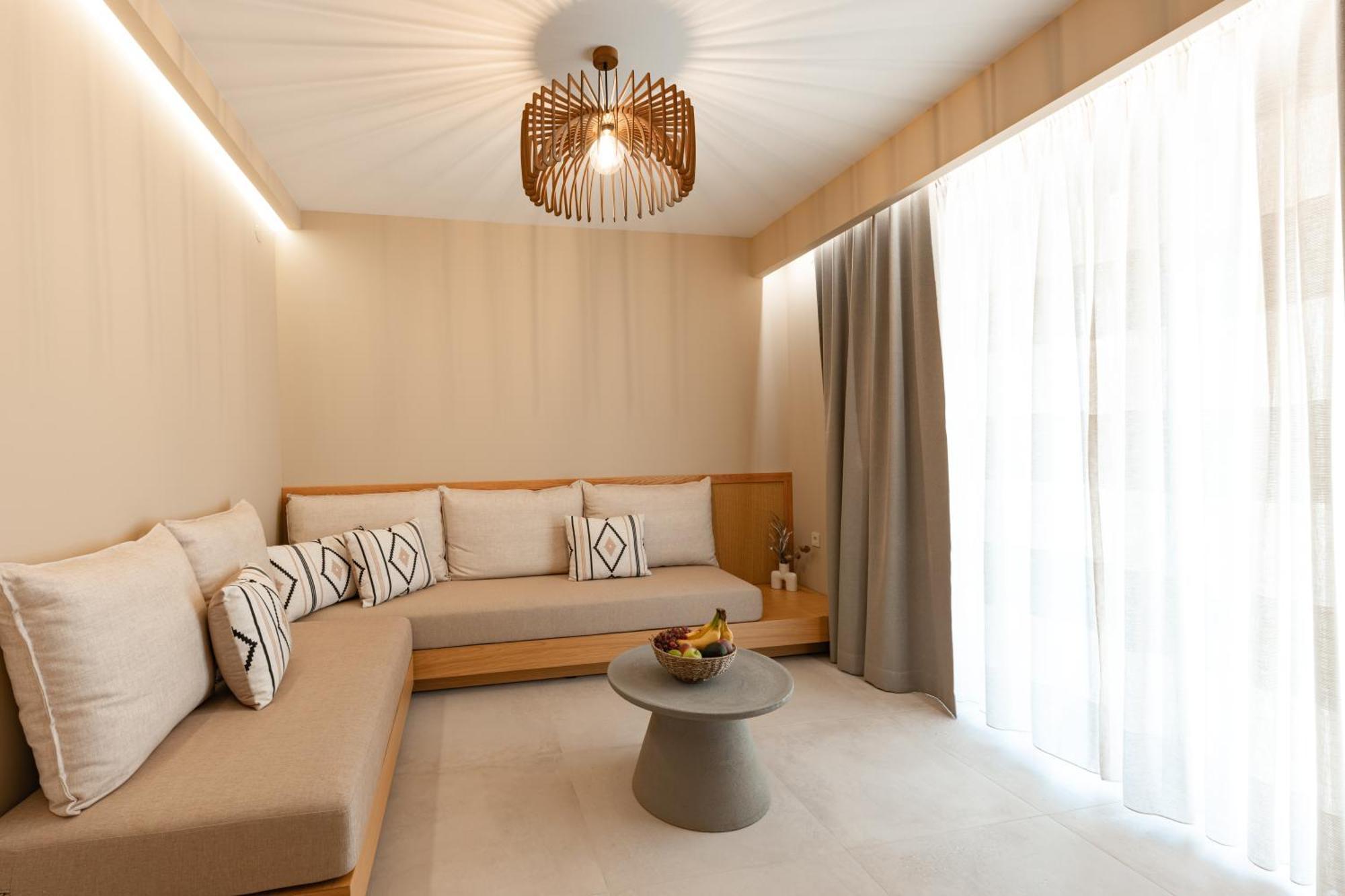 Trinity Design Suites Valanidorachi 外观 照片